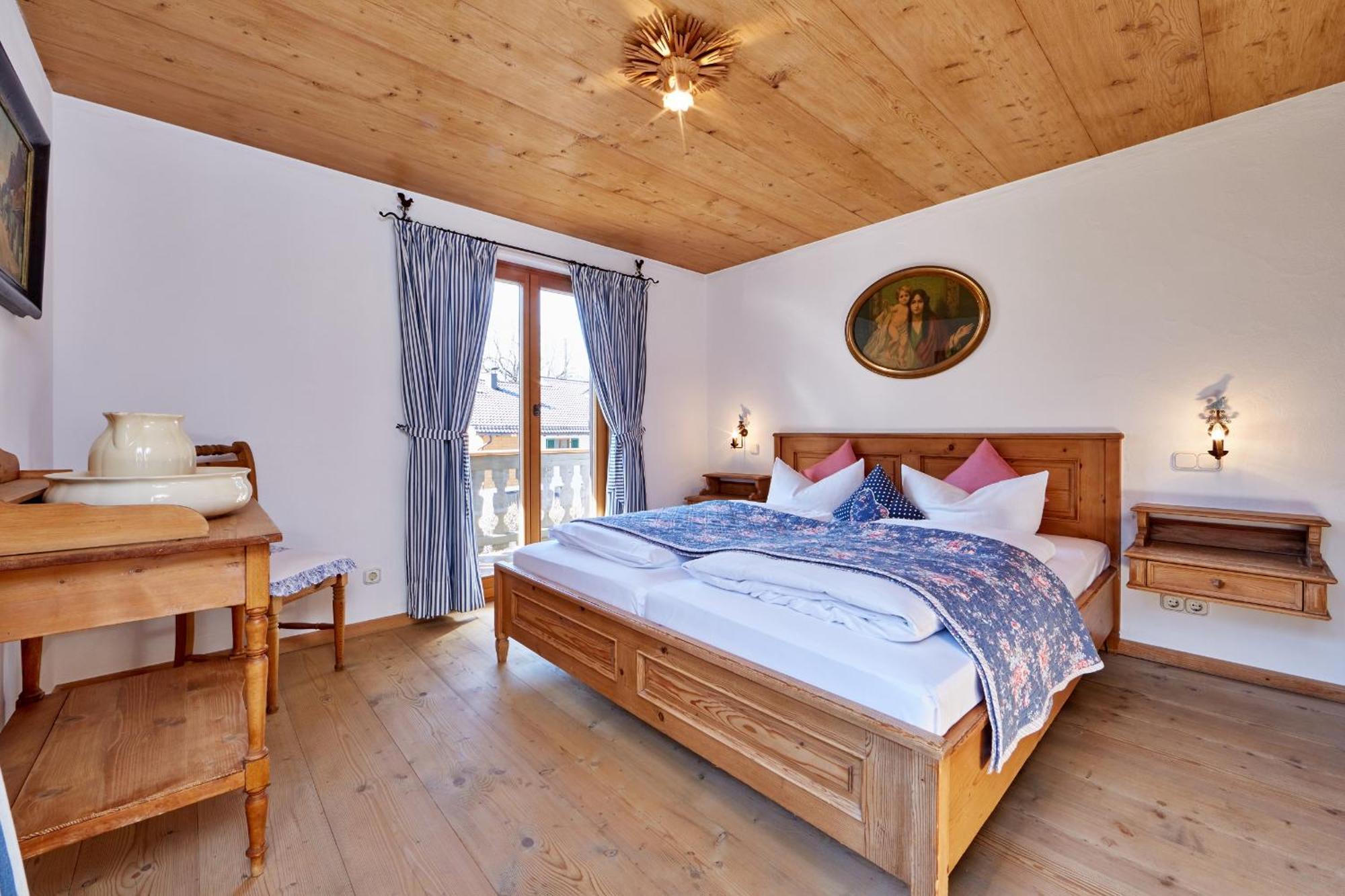 Hotel Foehrenhof Farchant Room photo