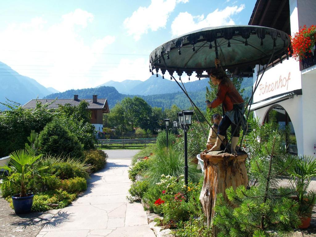 Hotel Foehrenhof Farchant Exterior photo